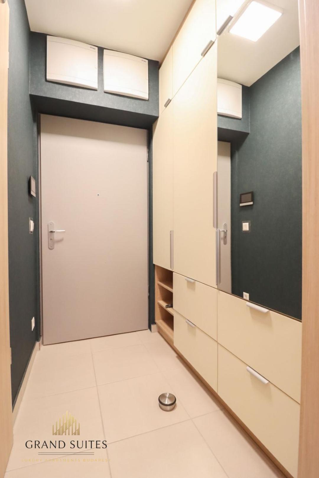 Grand Suites Central Budapest Eksteriør billede