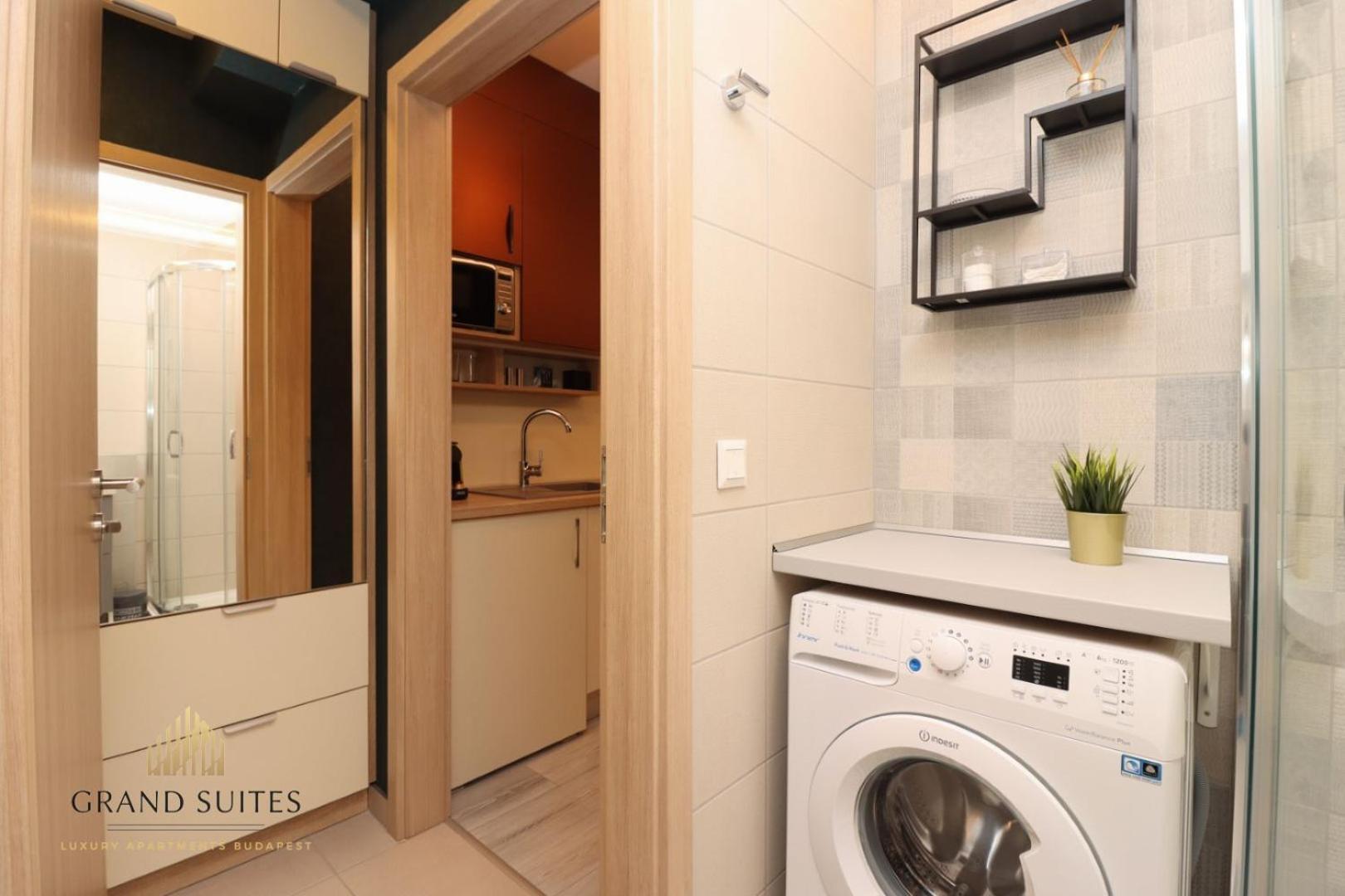Grand Suites Central Budapest Eksteriør billede